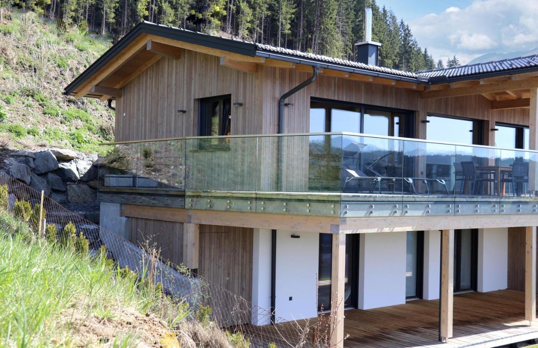 Chalet Seeblick มิลชตัทท์ ภายนอก รูปภาพ